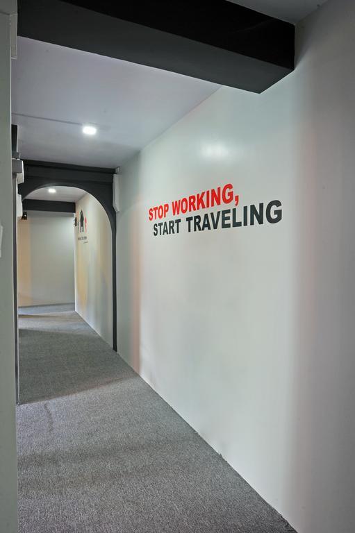 Space Boutique Hostel Yangón Exterior foto